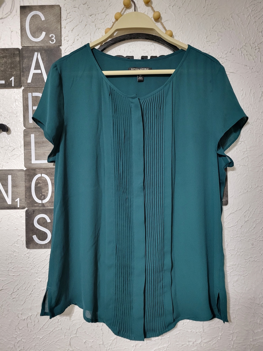 Banana Republic Teal Short-Sleeve Pleated Front Blouse